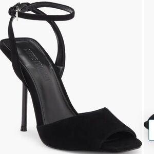 Steve Madden Lilac Ankle Strap Sandals